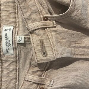 Abercrombie & Fitch Light Tan Pants 90s relaxed high rise curve love 28 long